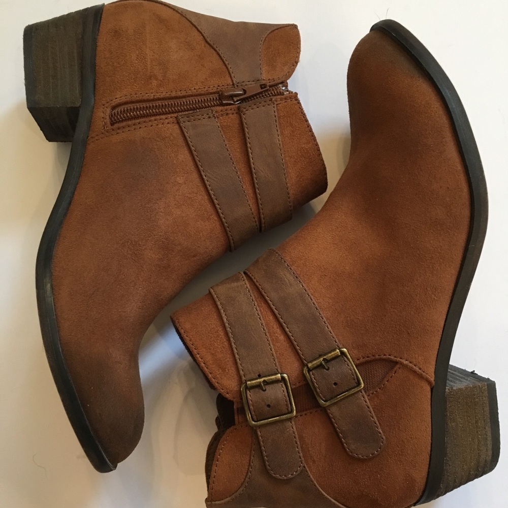 Madden Girl Bootie Sz 9